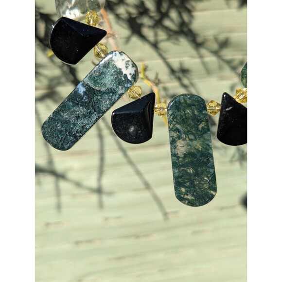 Vintage Moss Agate Beaded Stone Necklace - Picture 9 of 16